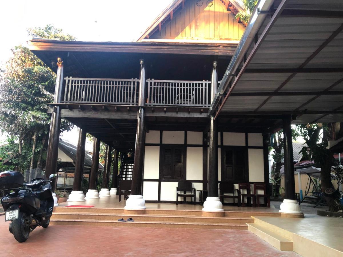 Villa Vieng Sa Vanh Hotel Luang Prabang Ngoại thất bức ảnh