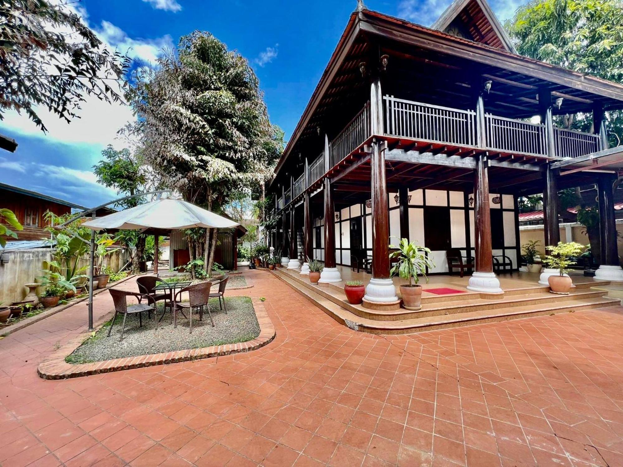 Villa Vieng Sa Vanh Hotel Luang Prabang Ngoại thất bức ảnh